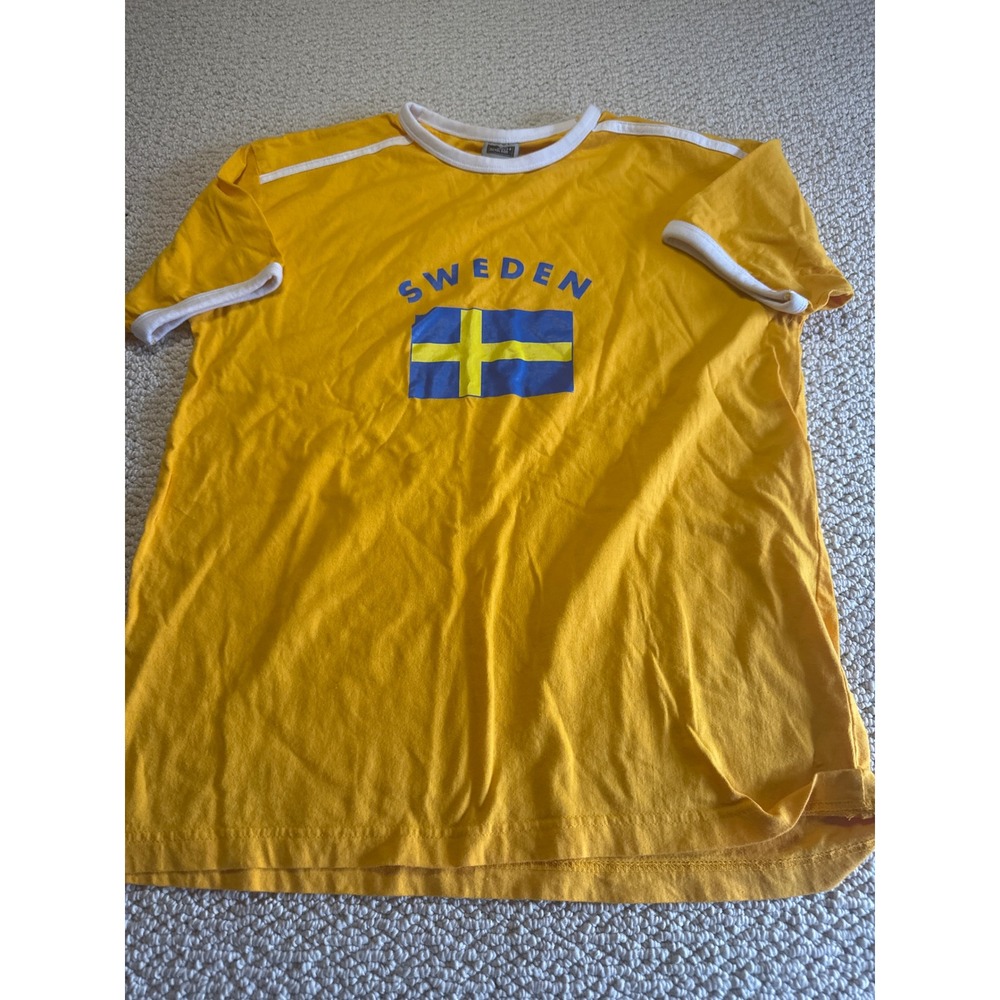 James & Nicholson Sweden Soccer-T Yellow Blue Flag Ringer Tee Mens Medium JN76 M